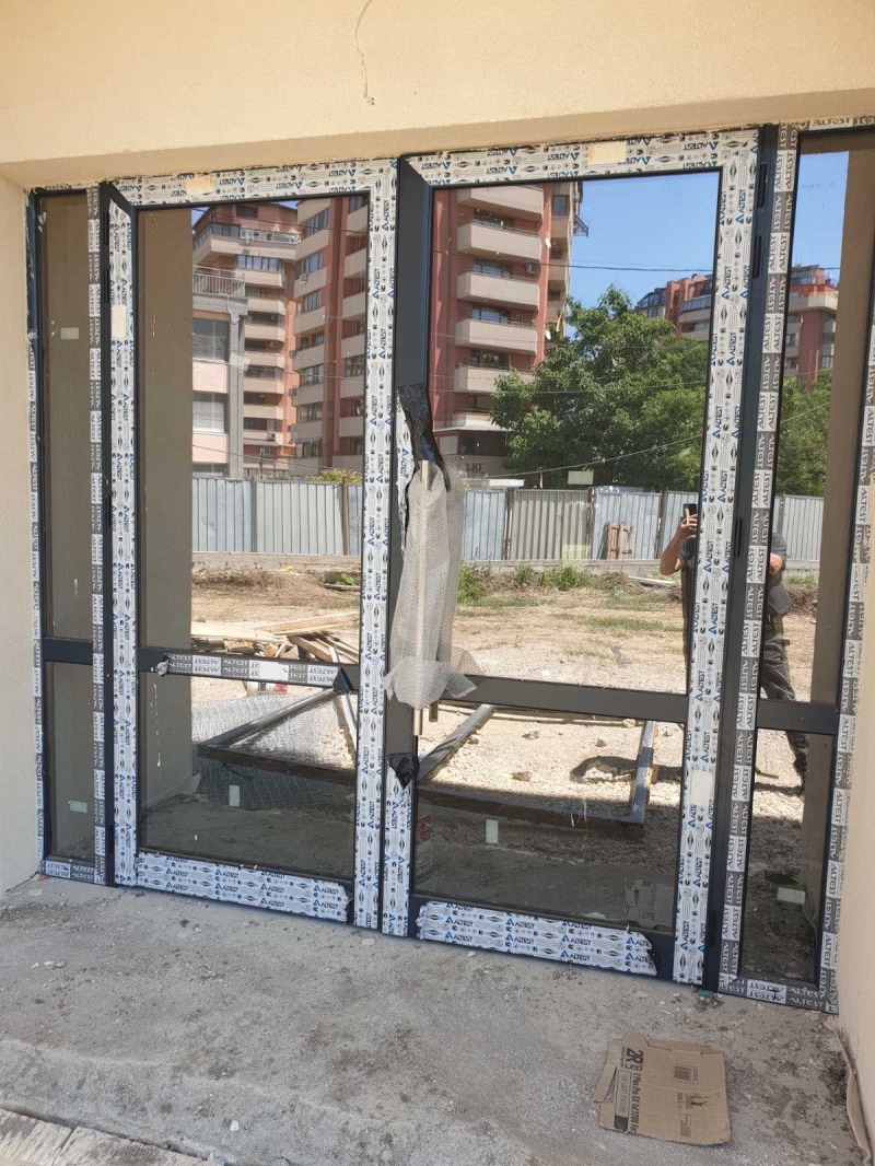 Продаја  Складиште Софија , Младост 3 , 150 м2 | 23413960