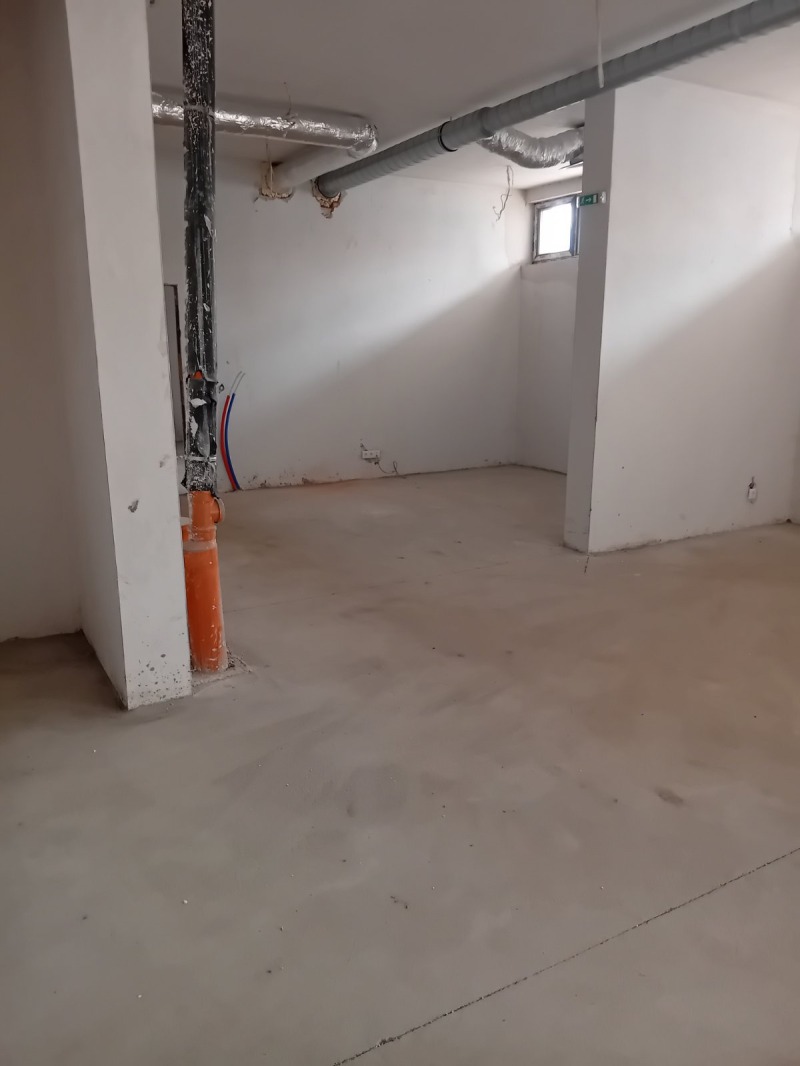 Продаја  Складиште Софија , Младост 3 , 150 м2 | 23413960 - слика [8]