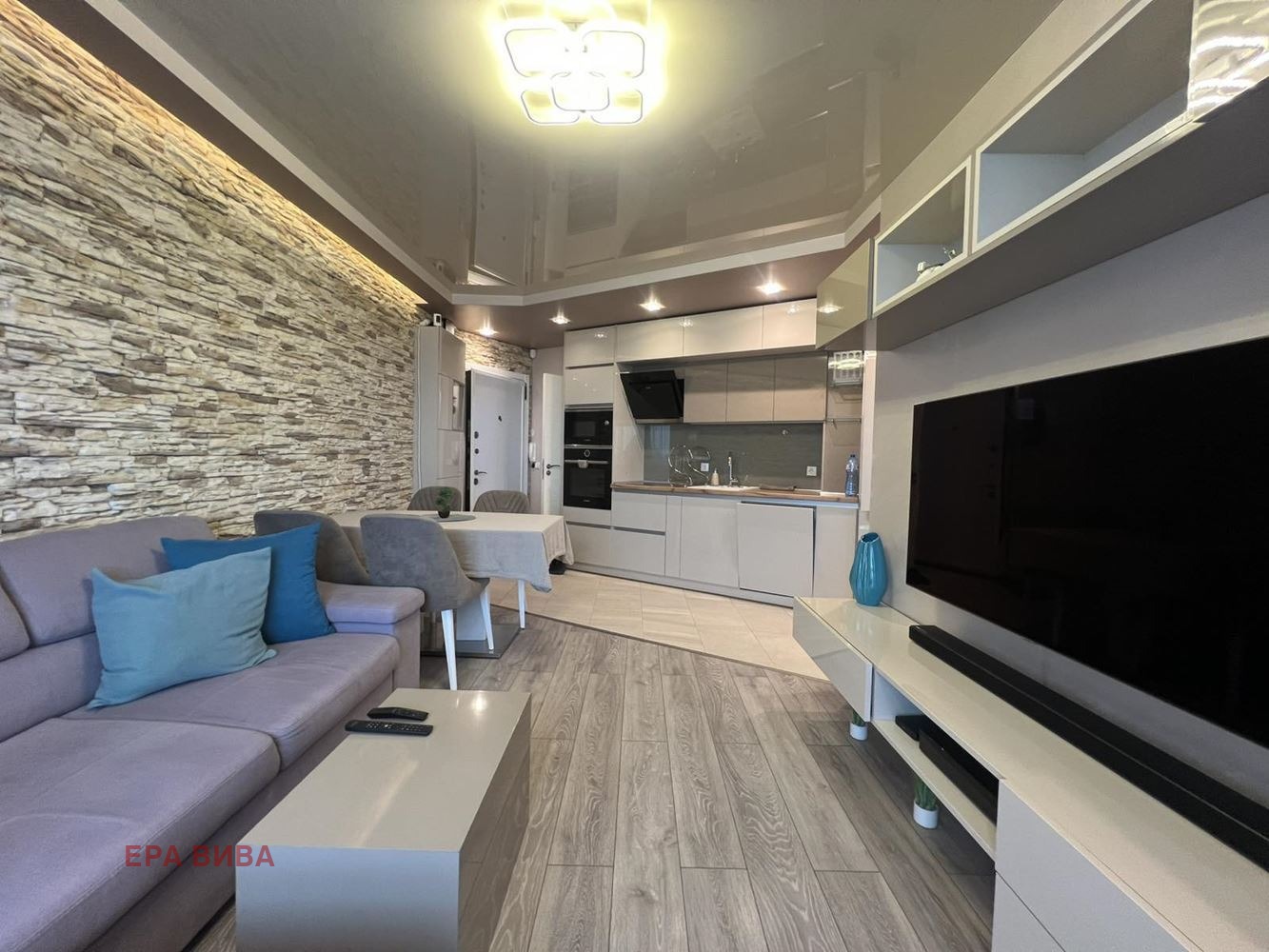 Продава 3-СТАЕН, гр. Варна, м-т Долна Трака