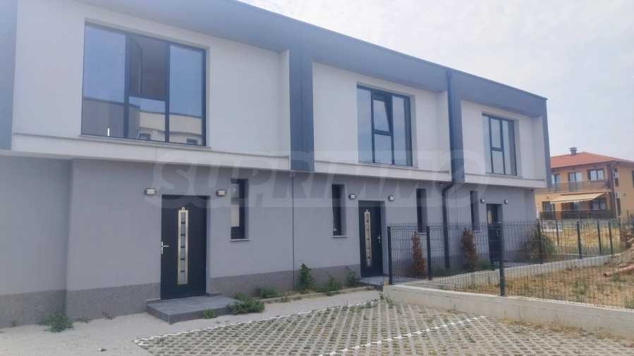 Продава КЪЩА, с. Първенец, област Пловдив, снимка 4 - Къщи - 56073528