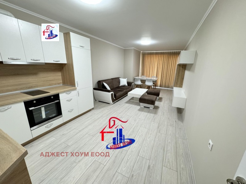 Продава  2-стаен град Шумен , 5-ти полк , 70 кв.м | 40172097 - изображение [2]