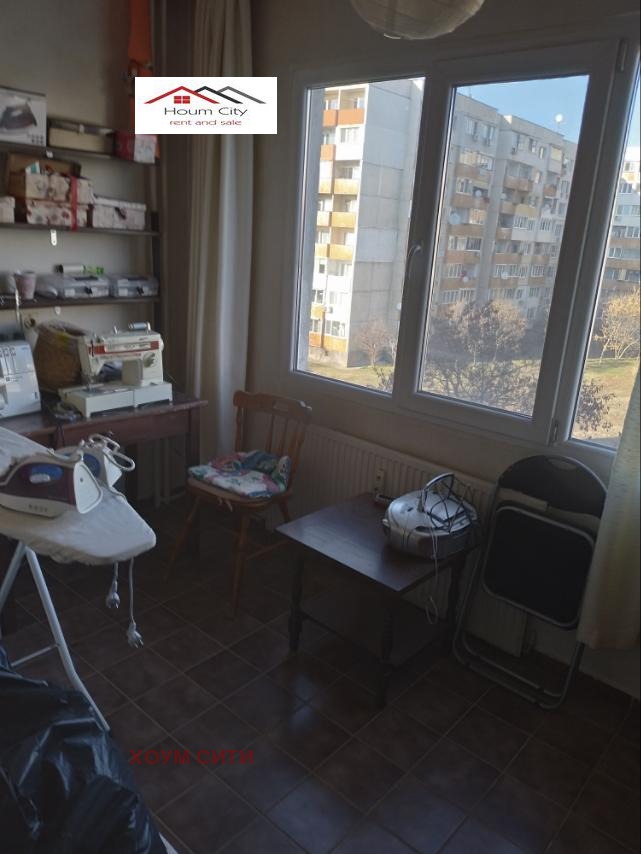 Продава  2-стаен град София , Левски В , 65 кв.м | 62984589 - изображение [2]