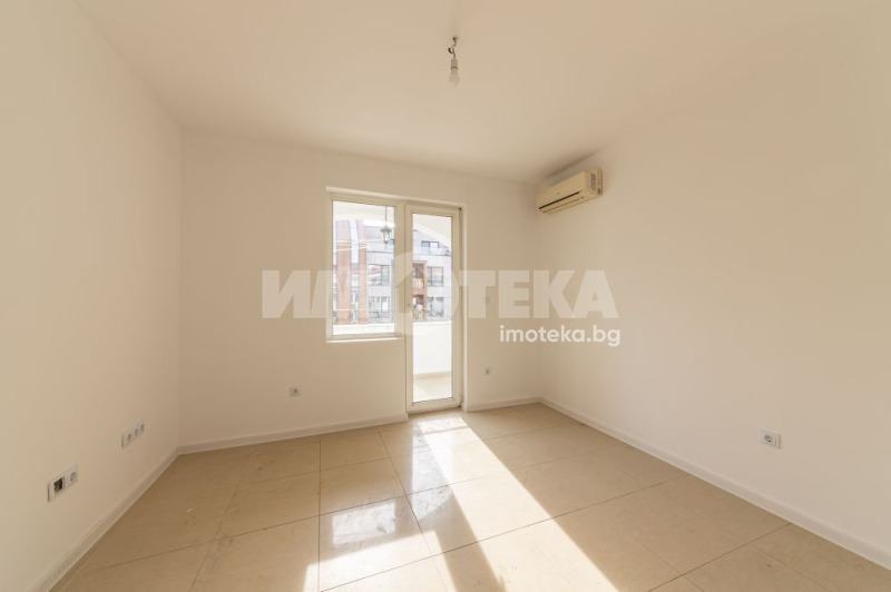 Продава 3-СТАЕН, гр. Варна, к.к. Св.Св. Константин и Елена, снимка 5 - Апартаменти - 52301497