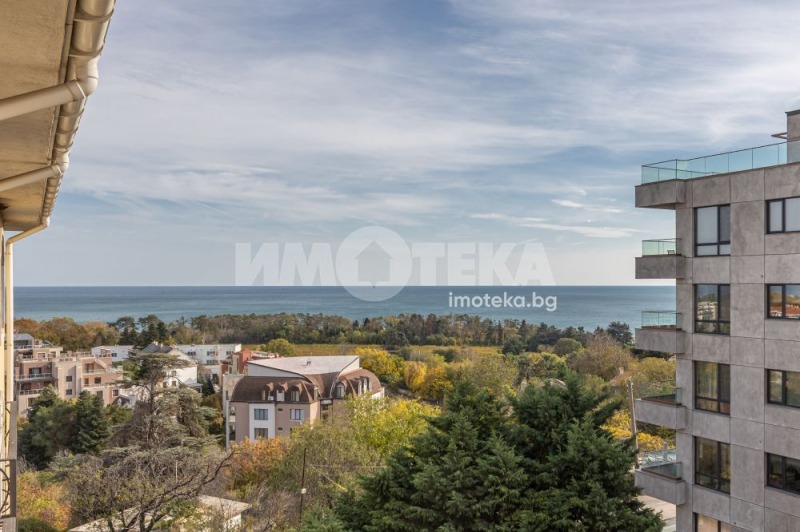 Продава 3-СТАЕН, гр. Варна, к.к. Св.Св. Константин и Елена