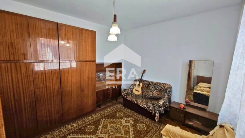 Продава  4-стаен град Търговище , Център , 96 кв.м | 61573406 - изображение [11]