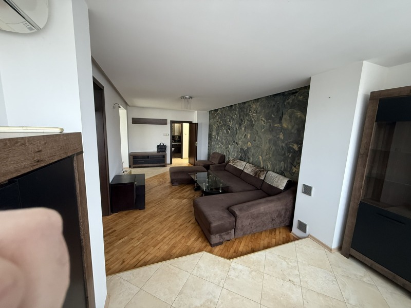 Продава МНОГОСТАЕН, гр. София, Банишора, снимка 3 - Апартаменти - 53274573