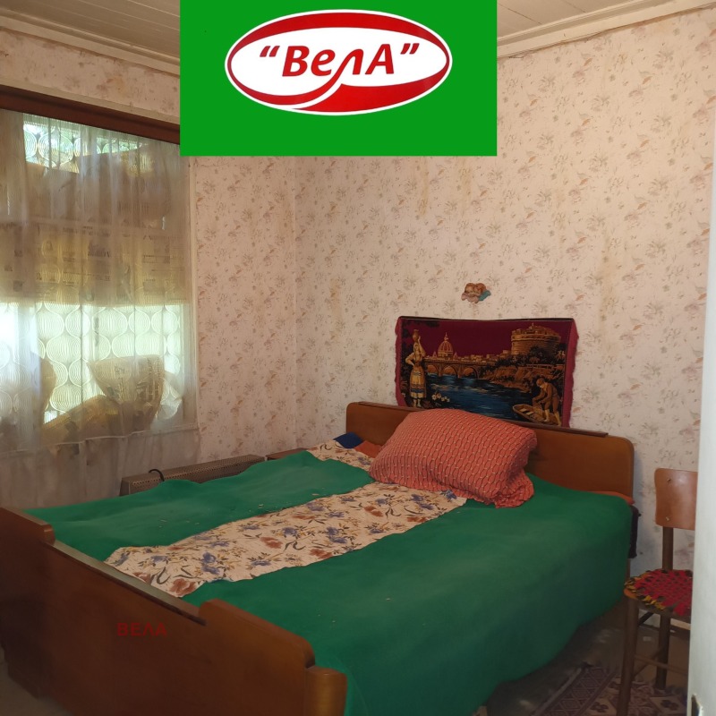 Продава КЪЩА, с. Първомайци, област Велико Търново, снимка 4 - Къщи - 46080327
