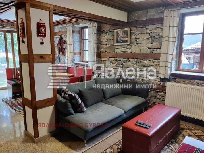 Продава  Къща област Бургас , с. Кости , 228 кв.м | 36129718 - изображение [2]
