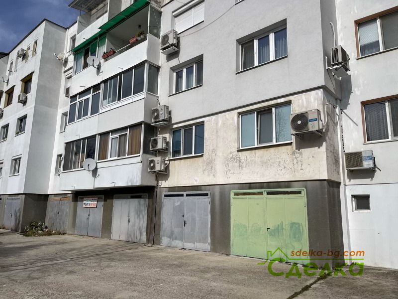 Продава ГАРАЖ, ПАРКОМЯСТО, гр. Габрово, Трендафил 2, снимка 5 - Гаражи и паркоместа - 51886081