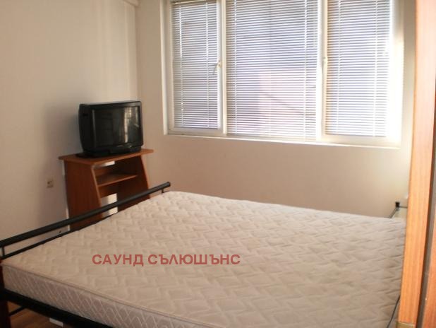Продава 2-СТАЕН, гр. София, Изток, снимка 2 - Апартаменти - 53168408
