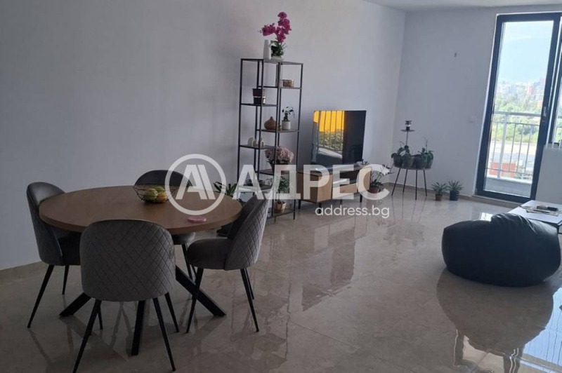 Na prodej  2 ložnice Sofia , Slatina , 121 m2 | 79272277 - obraz [6]