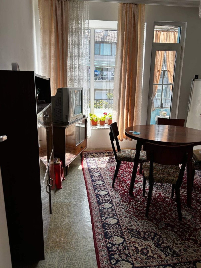 Продава 3-СТАЕН, гр. Бургас, Център, снимка 7 - Апартаменти - 52613431