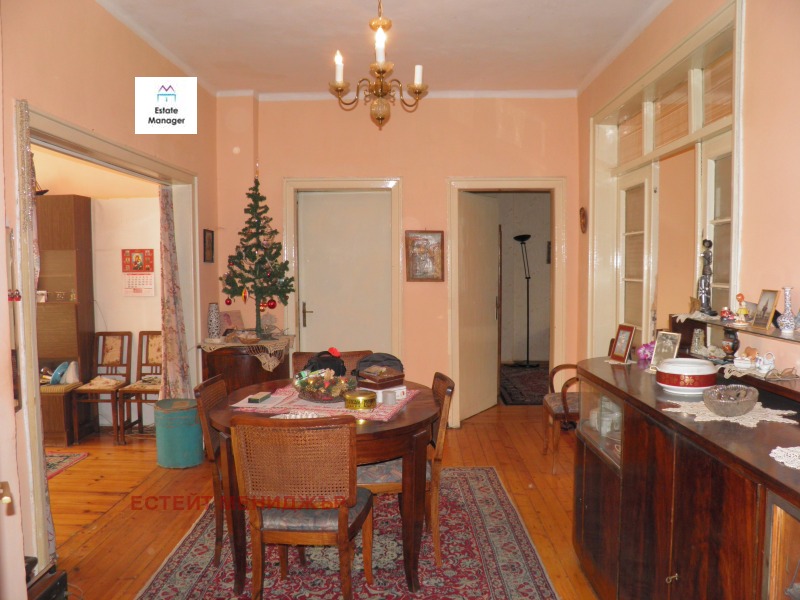 Продава 4-СТАЕН, град София, Център • 895000 € / 1750467.85 лв. • 23699146 1