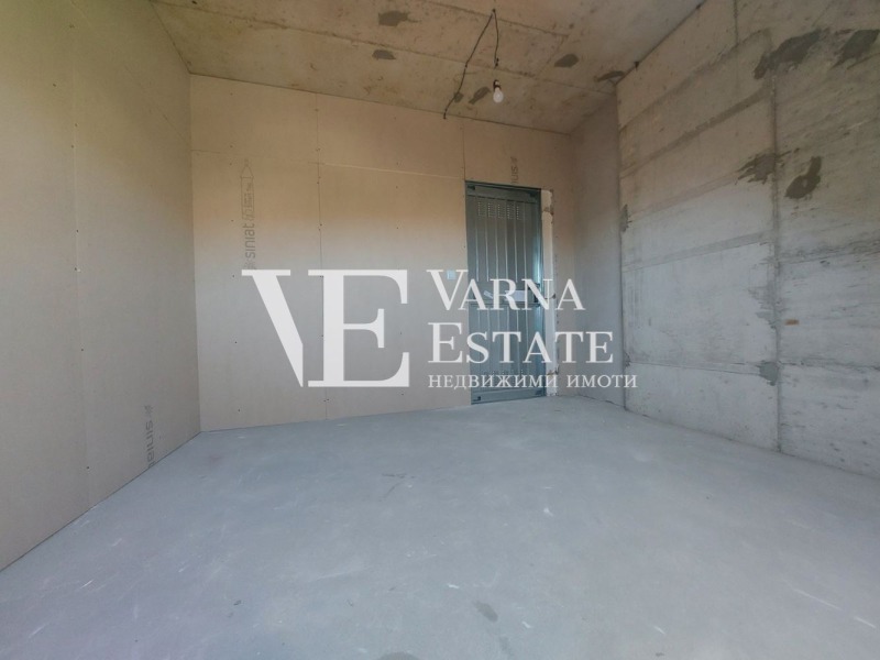 En venta  3+ dormitorios Varna , Vazrazhdane 1 , 160 metros cuadrados | 31278160 - imagen [3]