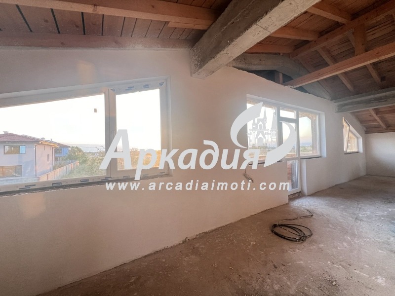 À venda  Casa região Plovdiv , Benkovski , 305 m² | 38734497 - imagem [4]