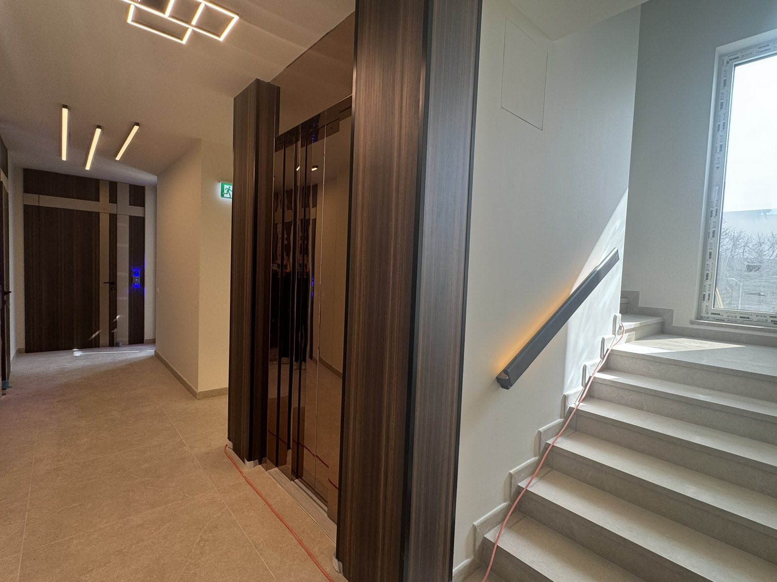 Продава 3-СТАЕН, гр. Варна, м-т Зеленика, снимка 4 - Апартаменти - 54050376