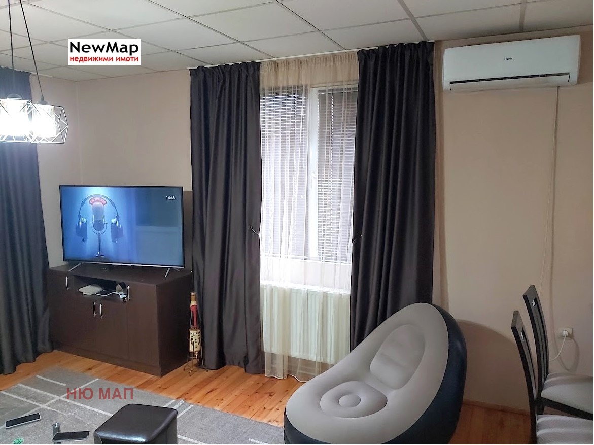 Продава ЕТАЖ ОТ КЪЩА, гр. Плевен, Идеален център, снимка 4 - Етаж от къща - 55299720