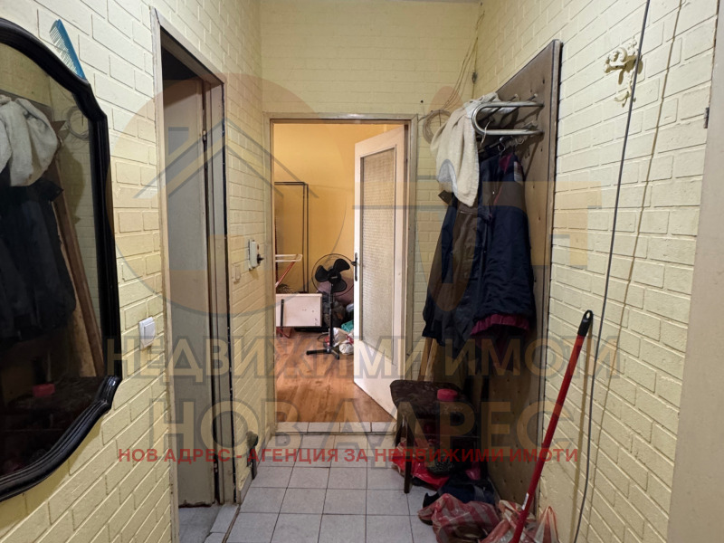 Продава  2-стаен град Търговище , Запад 2 , 43 кв.м | 76292064 - изображение [3]