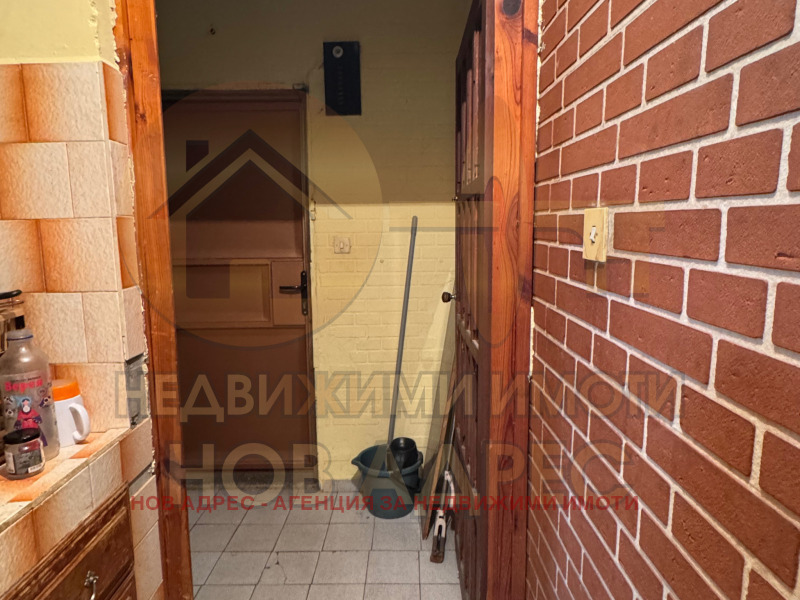 Продава  2-стаен град Търговище , Запад 2 , 43 кв.м | 76292064 - изображение [4]