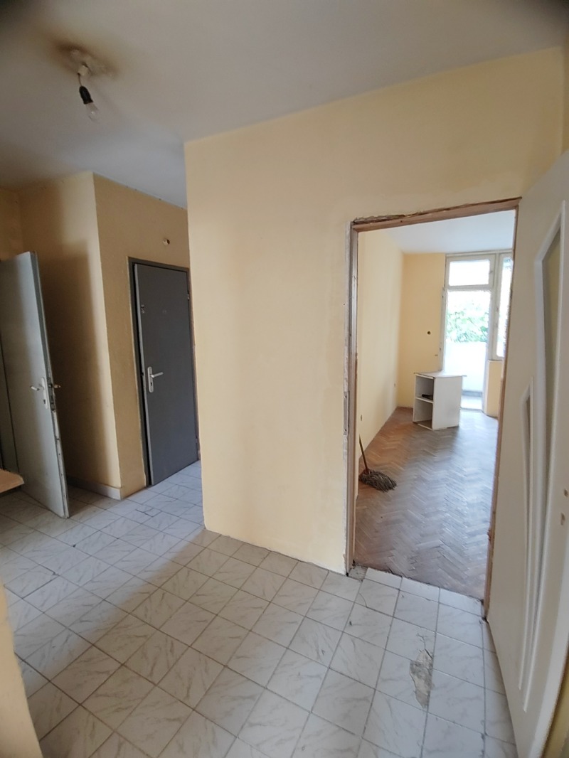 De vânzare  2 dormitoare Burgas , Țentâr , 94 mp | 19613448 - imagine [8]