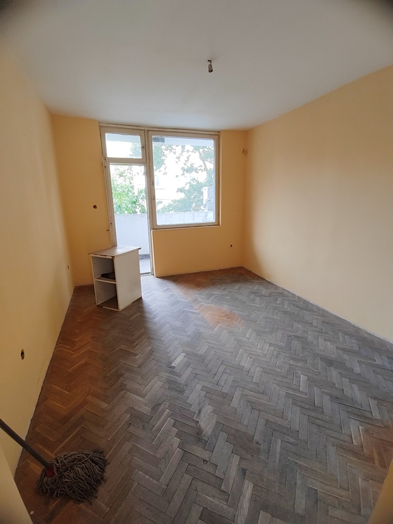 De vânzare  2 dormitoare Burgas , Țentâr , 94 mp | 19613448 - imagine [11]