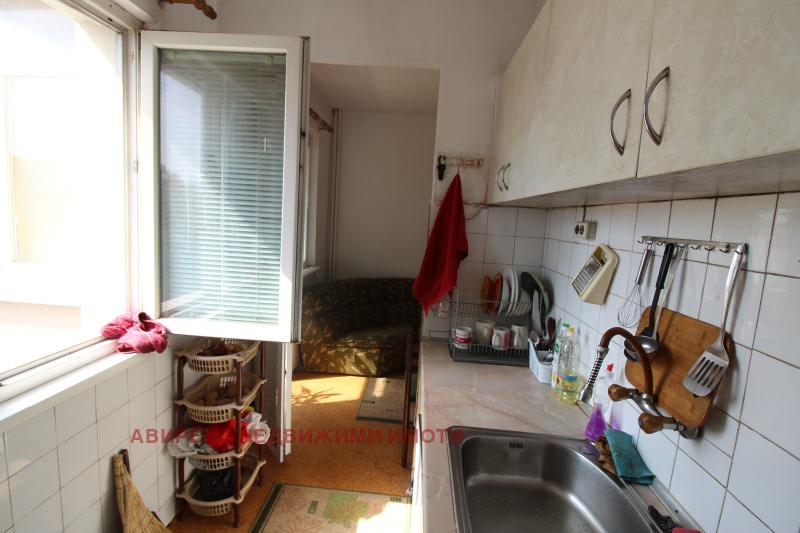 À venda  2 quartos Plovdiv , Izgrev , 92 m² | 74684873 - imagem [17]