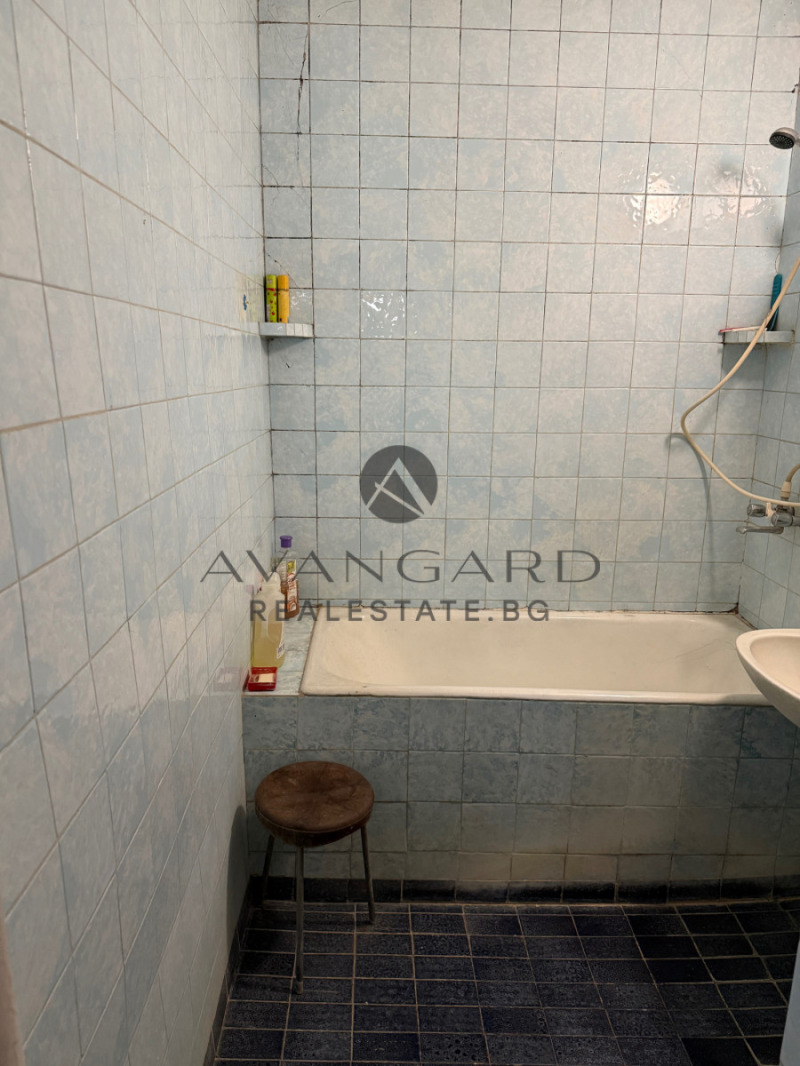 На продаж  3 кімнатна Пловдив , Изгрев , 88 кв.м | 70552614 - зображення [4]