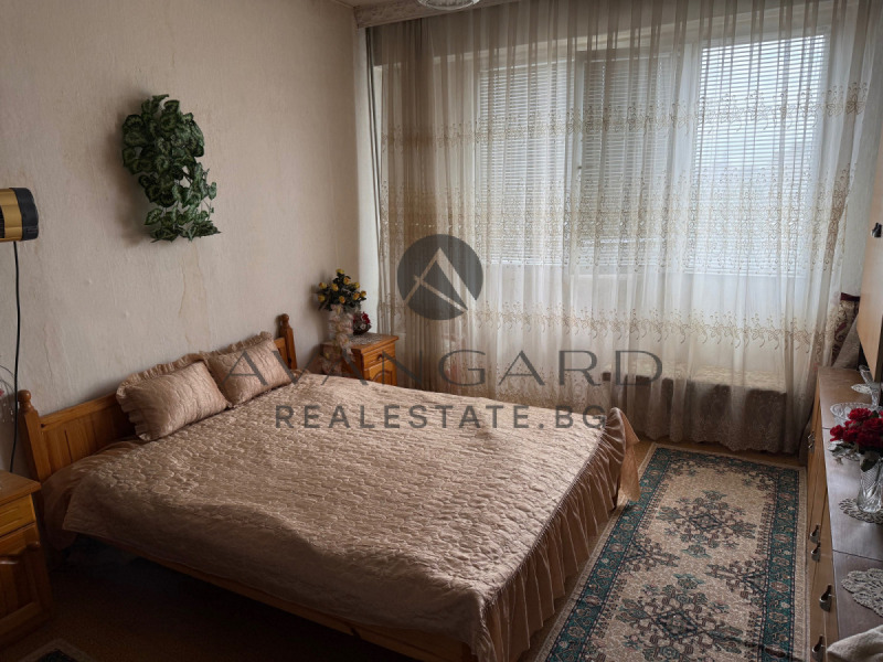 На продаж  3 кімнатна Пловдив , Изгрев , 88 кв.м | 70552614 - зображення [3]