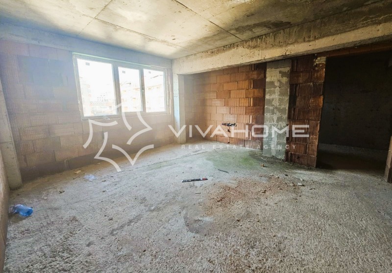 Продава 2-СТАЕН в град Варна, Гранд Мол - 51 кв.м / 106 700 € » 208 687.06 лв., ВИВАХОУМ