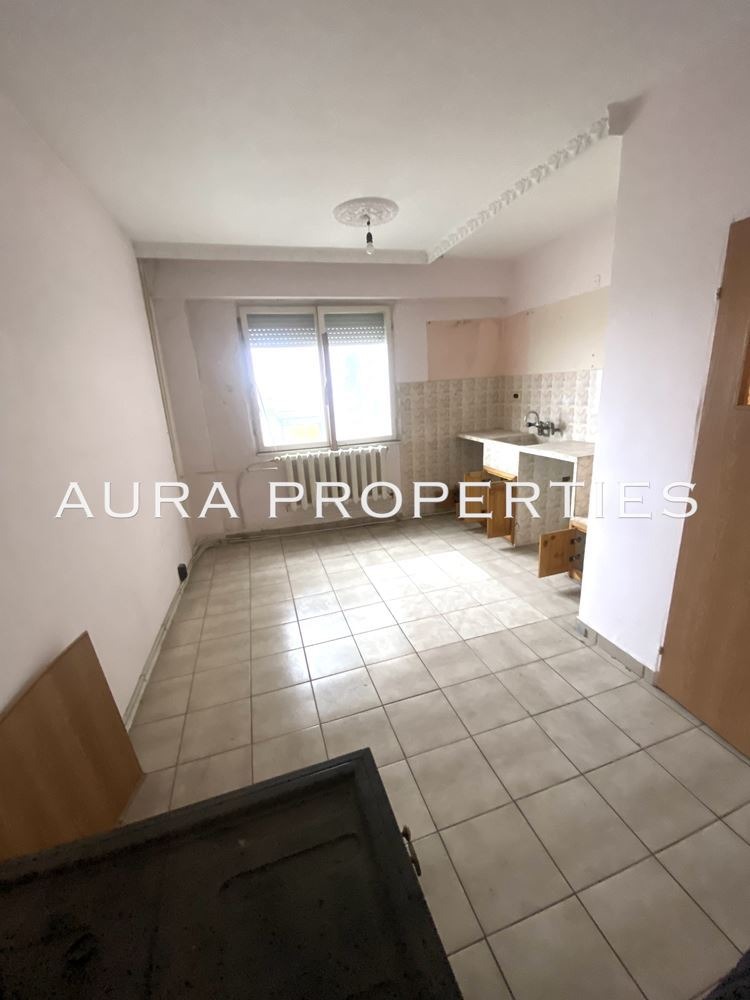 Продава 2-СТАЕН, гр. Разград, Орел, снимка 3 - Aпартаменти - 48294755