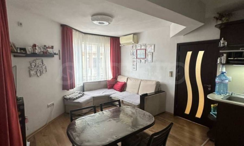 De vânzare  Maisonette regiunea Burgas , Pomorie , 108 mp | 36208116