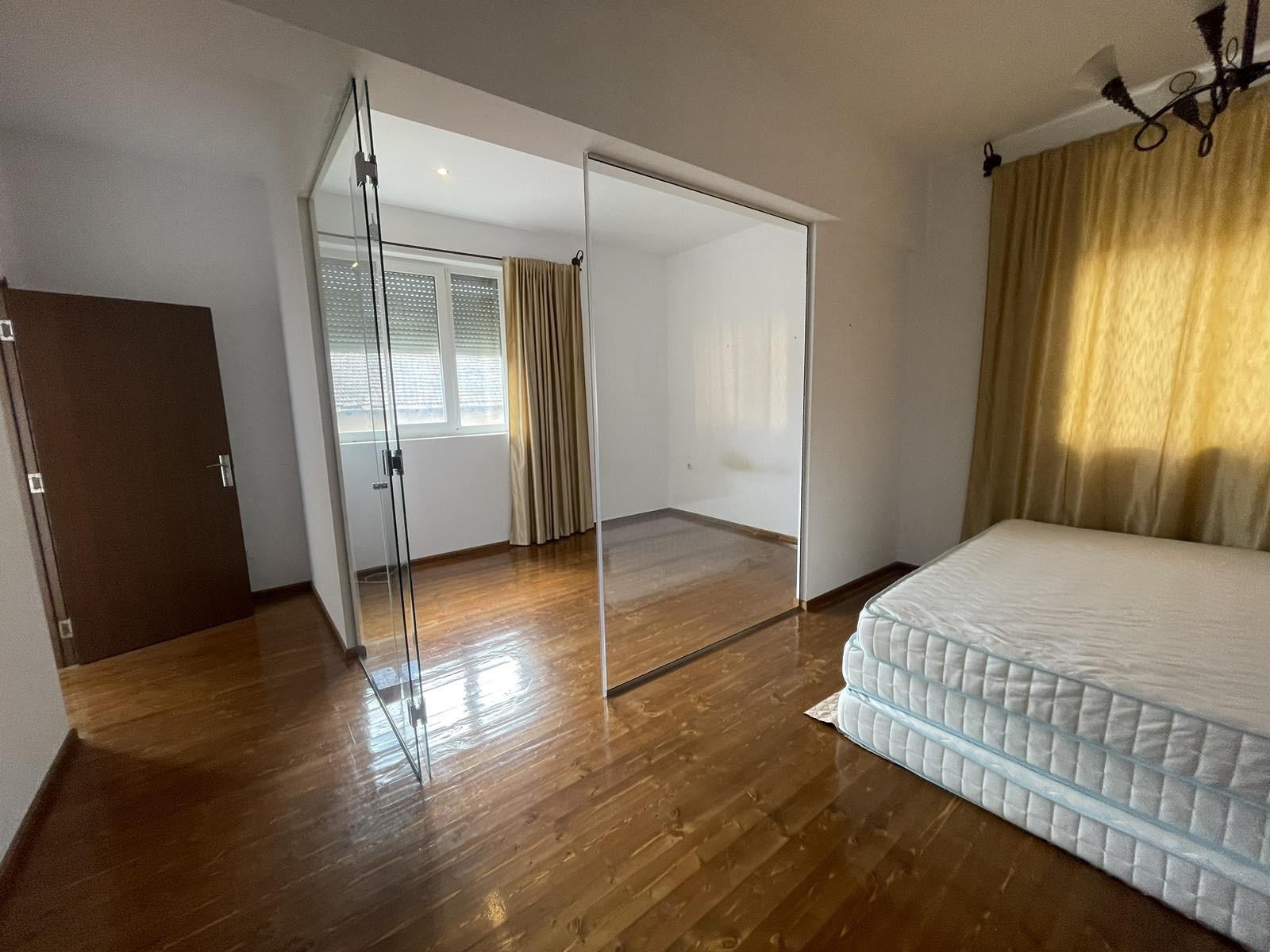 Продава 3-СТАЕН, гр. Шумен, Добруджански, снимка 3 - Апартаменти - 54202666