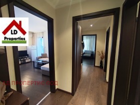 2 bedroom k.k. Zlatni pyasatsi, Varna 5