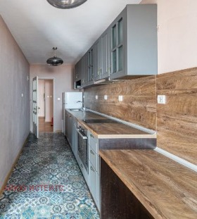 ����� ������� 4-�����,���� �����, �������