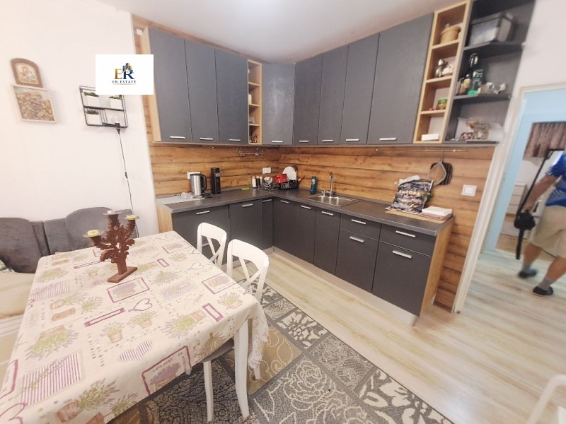 Продава 2-СТАЕН, гр. Плевен, Дружба 4, снимка 4 - Апартаменти - 53335789