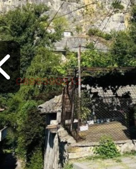 Продава КЪЩА, гр. Ловеч, Вароша, снимка 2 - Къщи - 53279264