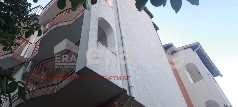 Продава ХОТЕЛ, с. Равда, област Бургас