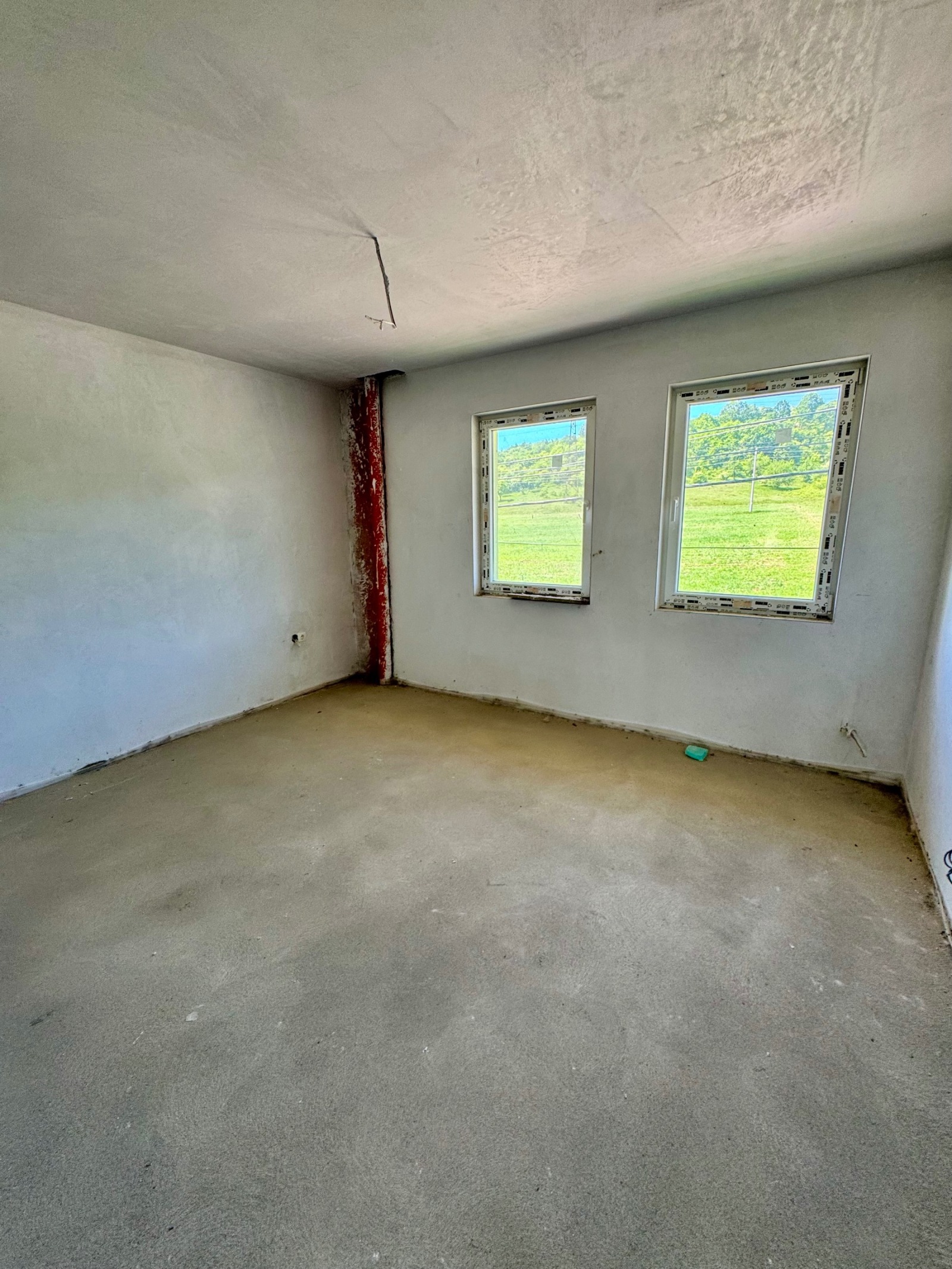 Продава КЪЩА, с. Драгичево, област Перник, снимка 2 - Къщи - 54744480