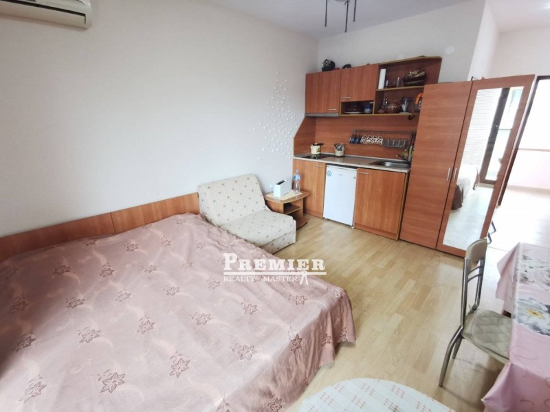 Продава  1-стаен област Бургас , к.к. Слънчев бряг , 35 кв.м | 88186899 - изображение [2]