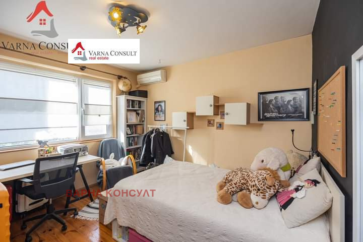 For Sale  2 bedroom Varna , Lyatno kino Trakiya , 70 sq.m | 20682110 - image [9]