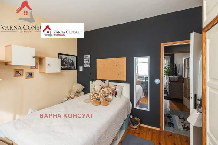 For Sale  2 bedroom Varna , Lyatno kino Trakiya , 70 sq.m | 20682110 - image [6]