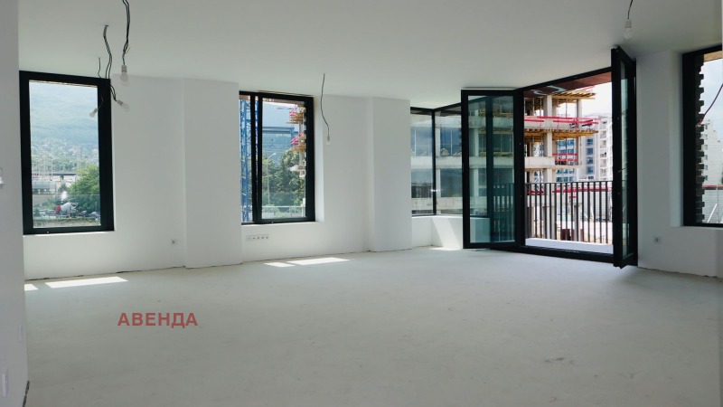 Продава 4-СТАЕН, град София, Манастирски ливади • 630000 € / 1232172.90 лв. • 49282084 1