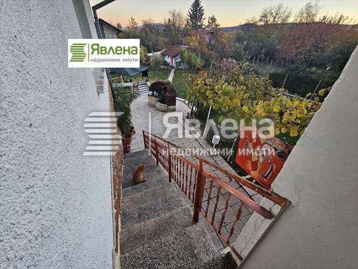 Продава КЪЩА, с. Безден, област София област, снимка 16 - Къщи - 52998258