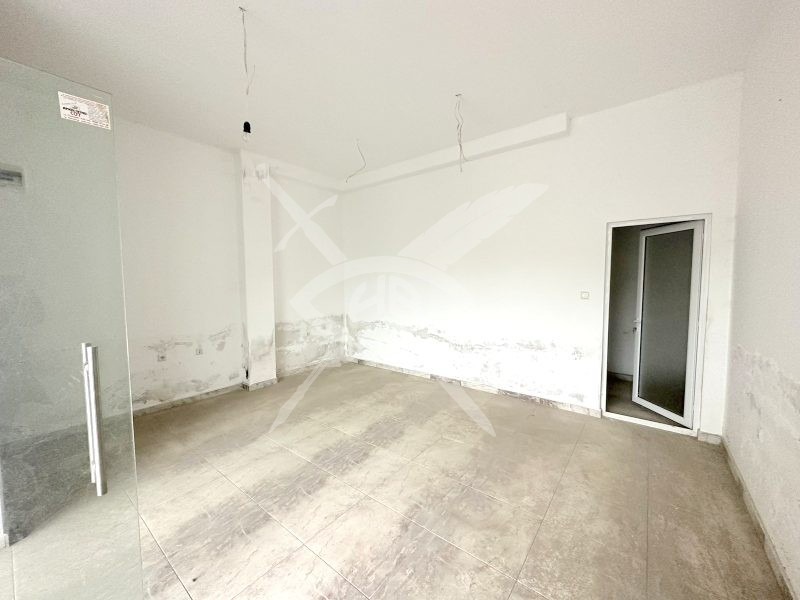 Продава МАГАЗИН, гр. Поморие, област Бургас, снимка 3 - Магазини - 52608236