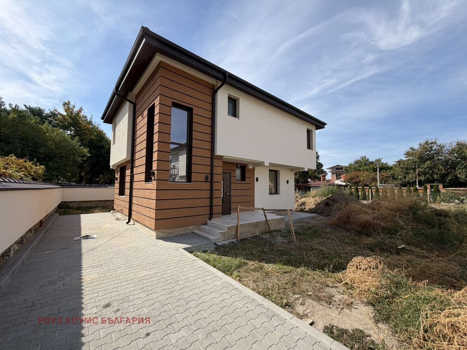 Продава КЪЩА, с. Оризари, област Пловдив