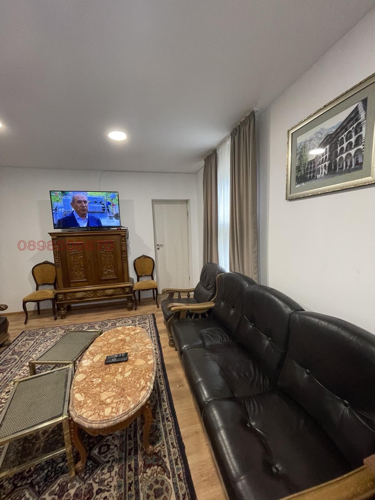 Продава ХОТЕЛ, гр. Павликени, област Велико Търново