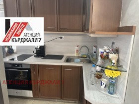 2 спаваће собе Вазрожденци, Карджали 3