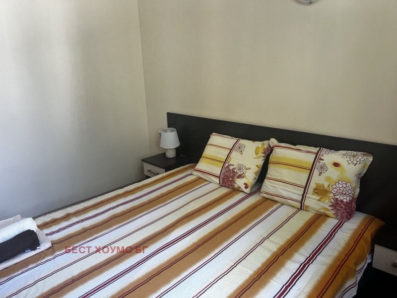 Zu verkaufen  2 Schlafzimmer region Burgas , k.k. Slantschew brjag , 91 qm | 32105650 - Bild [2]