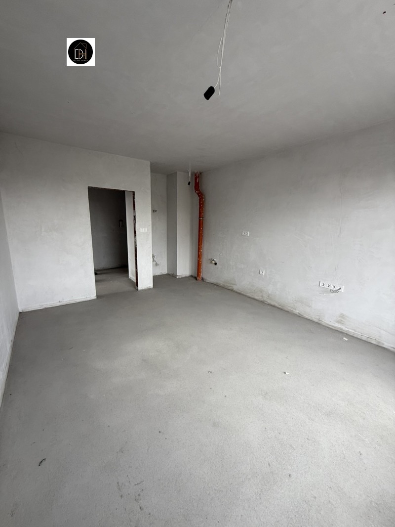 For Sale  2 bedroom Plovdiv , Yuzhen , 90 sq.m | 37426412 - image [6]
