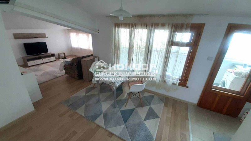 Na prodej  3+ ložnice Plovdiv , Centar , 206 m2 | 76087811